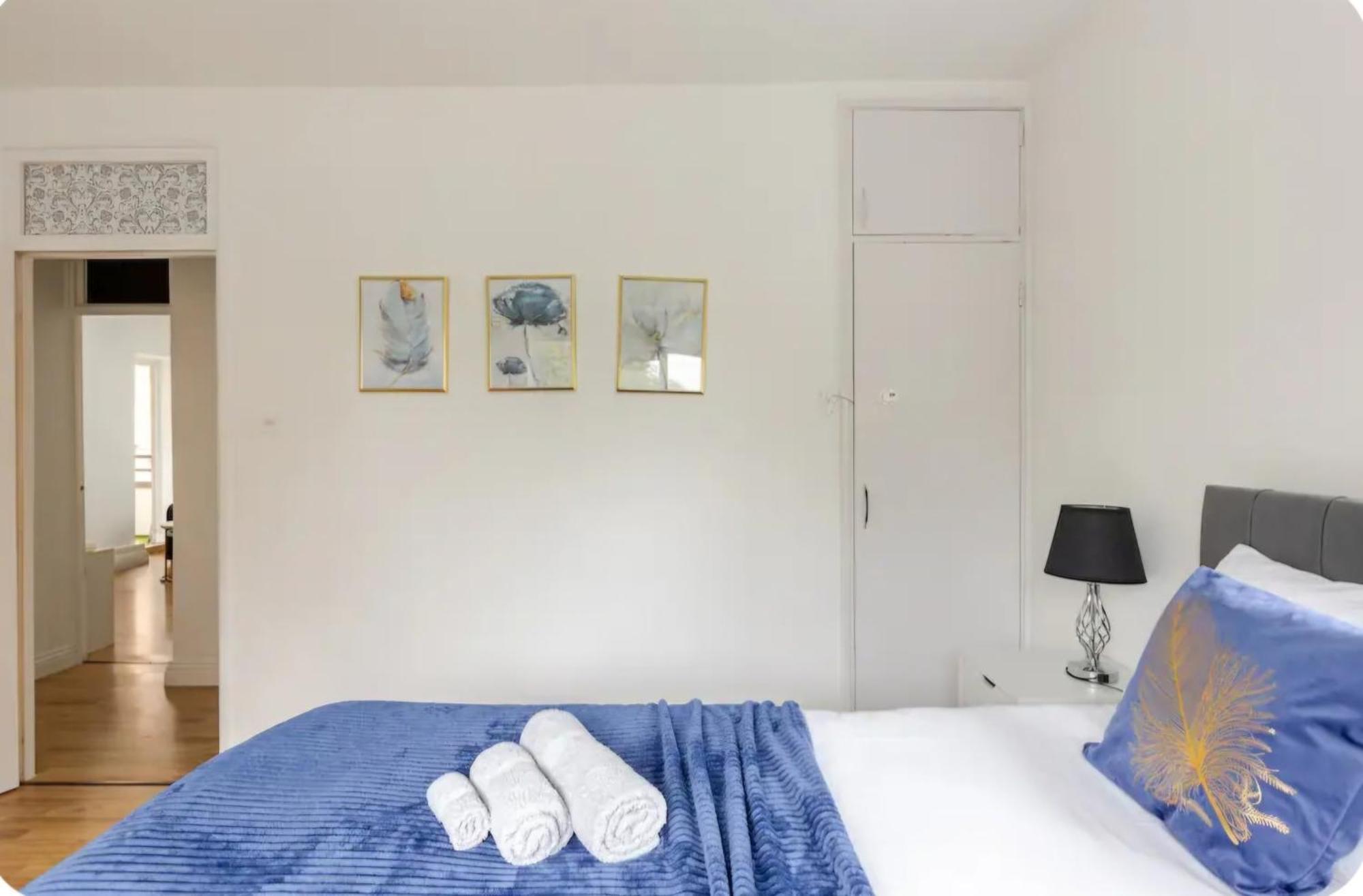 Spacious Two Bedroom Apartment In Battersea, Free Parking Лондон Экстерьер фото